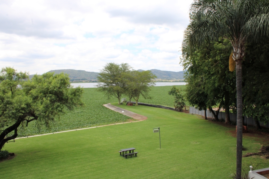 2 Bedroom Property for Sale in Montego Bay North West